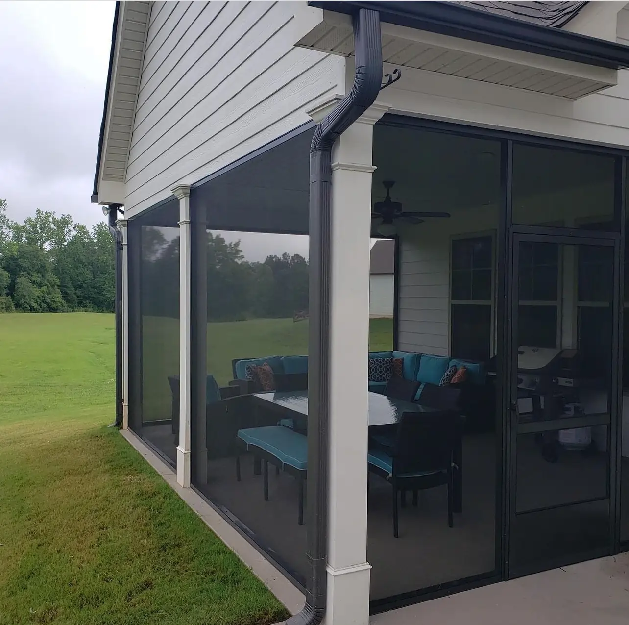 Screen system installation